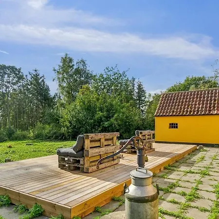Holiday home Taet Ved