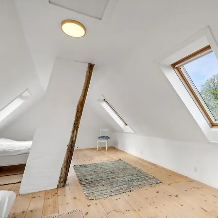 Taet Ved Holiday home *